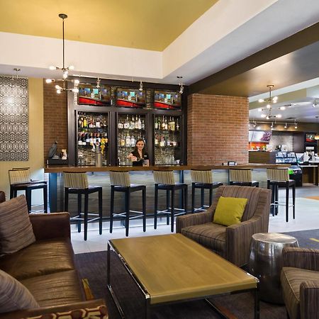 Courtyard By Marriott Little Rock Downtown Exterior foto